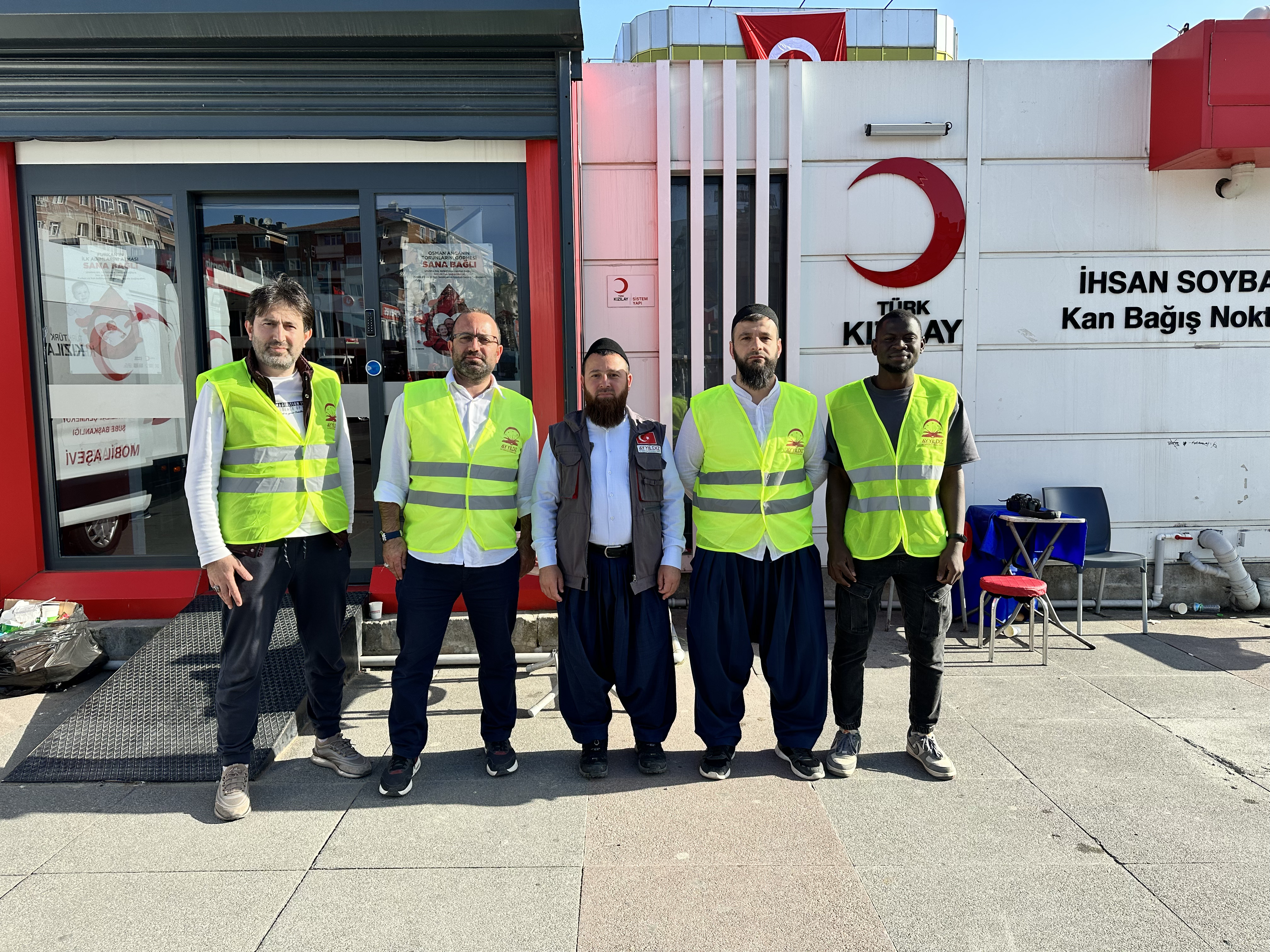 Kan Ver, Hayat Kurtar!