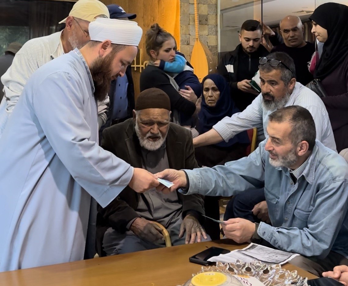 Zekât ve Sadaka: Paylaşmanın Gücü ve Bereketi